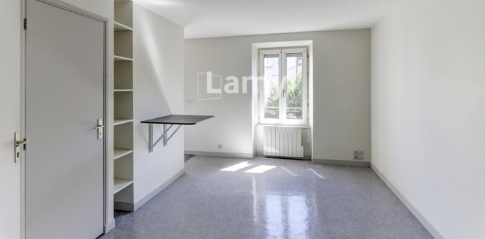 Image 5 sur 15 - Immeuble  ·  Vente · Clermont Ferrand (63000) · 136m²