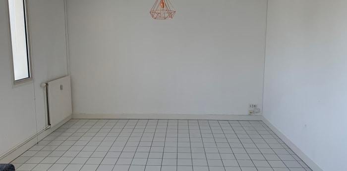 Image 4 sur 4 - Appartement  ·  Vente · Joue Les Tours (37300) · 2 pièces · 48m²