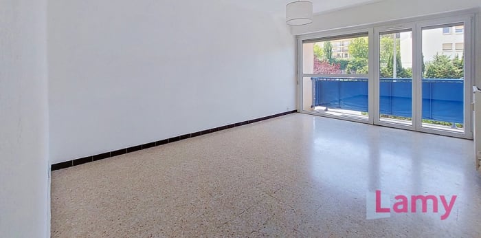 Image 2 sur 6 - Appartement  ·  Vente · Aix En Provence (13100) · 1 pièce · 30m²