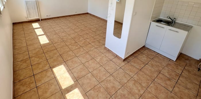 Image 4 sur 9 - Appartement  ·  Vente · Epinay Sur Seine (93800) · 1 pièce · 27m²