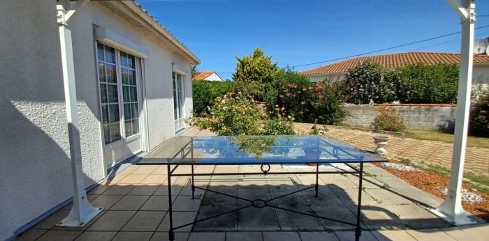 Image 6 sur 10 - Maison/villa  ·  Vente · Royan (17200) · 5 pièces · 108m²