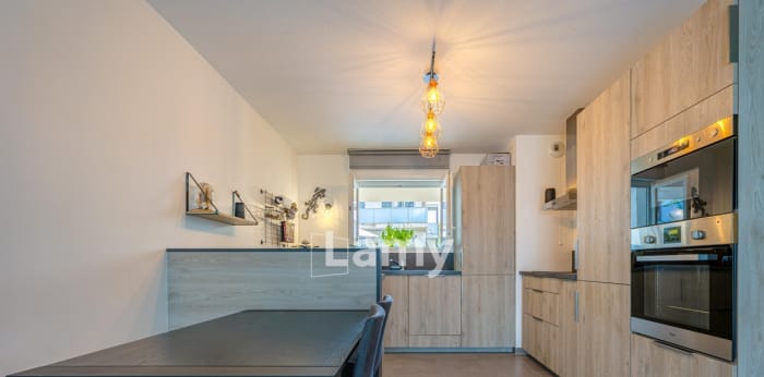 Image 4 sur 14 - Appartement  ·  Vente · Aix Les Bains (73100) · 3 pièces · 65m²