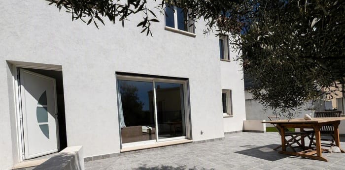 Image 1 sur 6 - Maison/villa  ·  Vente · Rousset (13790) · 5 pièces · 101m²