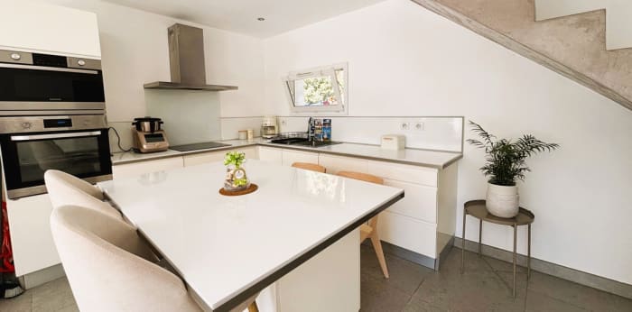 Image 3 sur 6 - Maison/villa  ·  Vente · Rousset (13790) · 5 pièces · 101m²