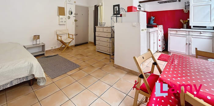 Image 5 sur 8 - Appartement  ·  Vente · Aix En Provence (13100) · 1 pièce · 22m²