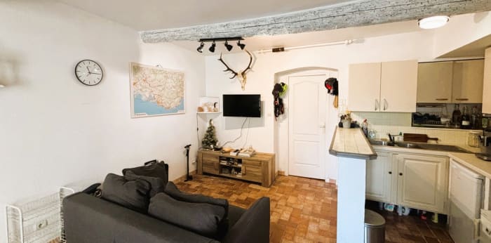 Image 2 sur 5 - Appartement  ·  Vente · Puyloubier (13114) · 2 pièces · 37m²