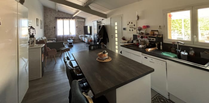 Image 2 sur 4 - Maison/villa  ·  Vente · Rousset (13790) · 5 pièces · 115m²