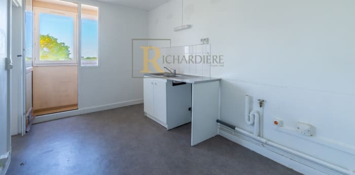 Image 10 sur 15 - Appartement  ·  Vente · Rueil Malmaison (92500) · 4 pièces · 73m²