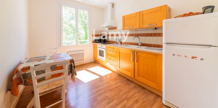 Image 5 sur 13 - Appartement  ·  Vente · Angouleme (16000) · 2 pièces · 64m²