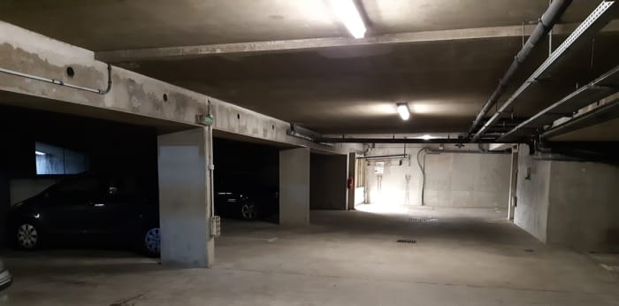 Image 3 sur 4 - Parking/box  ·  Vente · Carrieres Sous Poissy (78955) · 1 pièce · 13m²