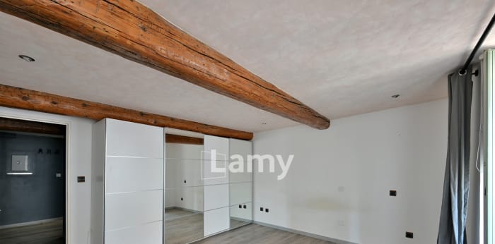 Image 5 sur 9 - Appartement  ·  Vente · Nimes (30000) · 2 pièces · 49m²