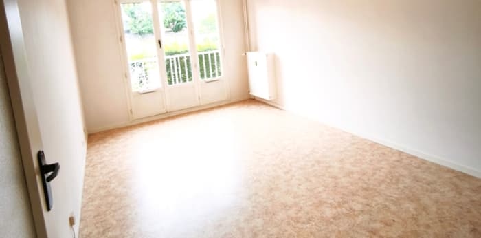 Image 4 sur 6 - Appartement  ·  Vente · Dijon (21000) · 1 pièce · 33m²