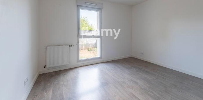 Image 6 sur 10 - Appartement  ·  Vente · St Priest (69800) · 3 pièces · 60m²