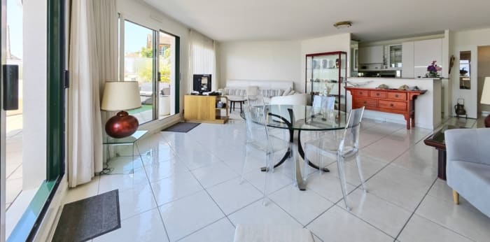 Image 7 sur 27 - Appartement  ·  Vente · Thonon Les Bains (74200) · 3 pièces · 117m²