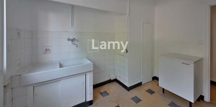 Image 9 sur 11 - Appartement  ·  Vente · Nimes (30000) · 3 pièces · 58m²