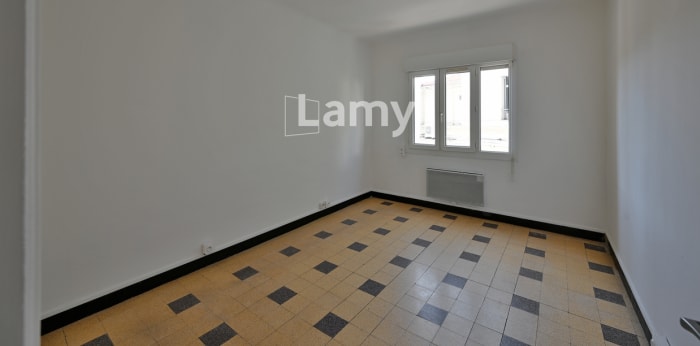 Image 11 sur 11 - Appartement  ·  Vente · Nimes (30000) · 3 pièces · 58m²