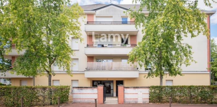Image 10 sur 10 - Appartement  ·  Vente · St Jean De La Ruelle (45140) · 3 pièces · 69m²