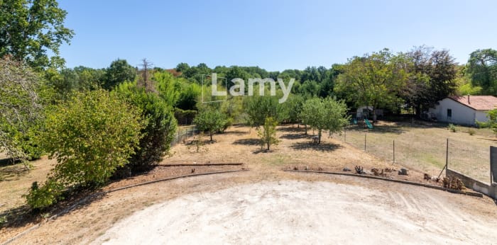 Image 6 sur 15 - Maison/villa  ·  Vente · Magnac Sur Touvre (16600) · 3 pièces · 91m²