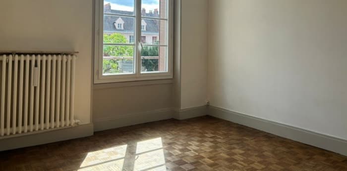 Image 12 sur 15 - Appartement  ·  Vente · Auxerre (89000) · 3 pièces · 65m²