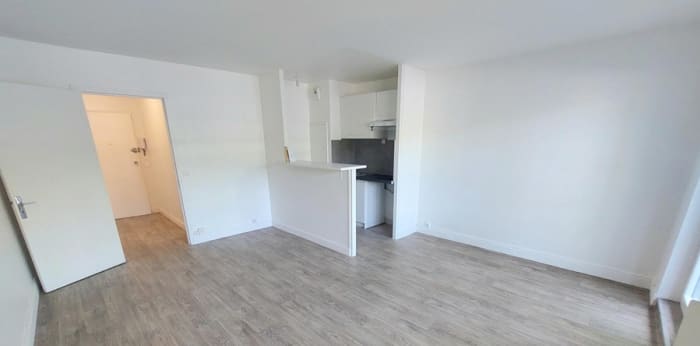 Image 1 sur 6 - Appartement  ·  Location · Paris (75013) · 2 pièces · 45m²