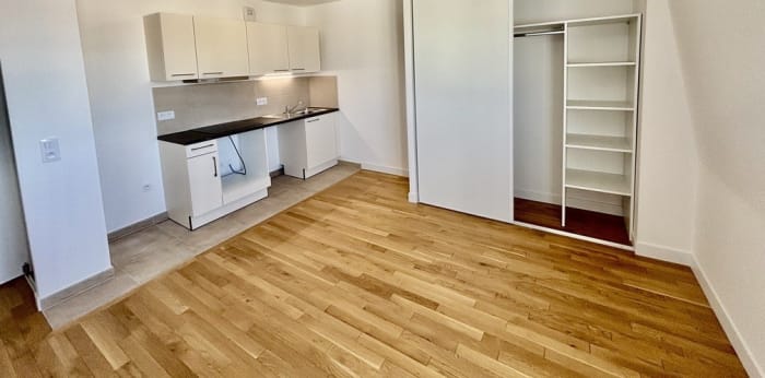 Image 4 sur 5 - Appartement  ·  Location · Rueil Malmaison (92500) · 2 pièces · 41m²