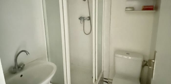 Image 3 sur 3 - Appartement  ·  Location · Paris (75013) · 1 pièce · 15m²