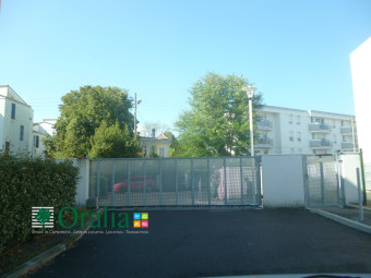 Image 1 - Parking · Le Bouscat (33110)