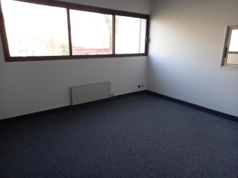 Image 1 - Local commercial · Talence (33400) · 115m²
