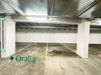 Image 1 - Parking · Bordeaux (33000)