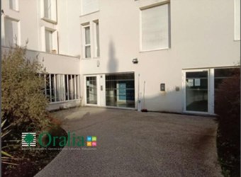 Image 1 - Parking/box · Villenave D Ornon (33140) · 1m²