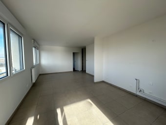 Image 2 - Appartement · Bordeaux (33800) · 5 pièces · 98m²