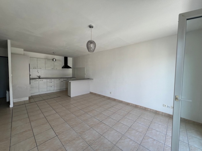 Image 7 sur 10 - Appartement  ·  Vente · Cenon (33150) · 3 pièces · 63m²