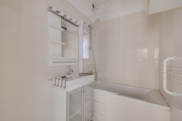 Image 11 sur 13 - Appartement  ·  Vente · Paris (75009) · 66m²