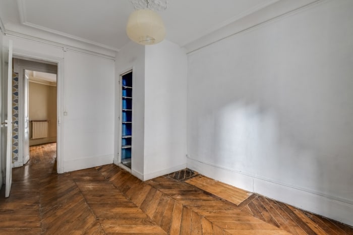 Image 9 sur 13 - Appartement  ·  Vente · Paris (75009) · 66m²