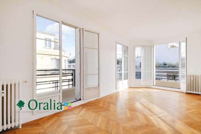 Image 2 sur 12 - Appartement  ·  Vente · Paris (75016) · 3 pièces · 61m²