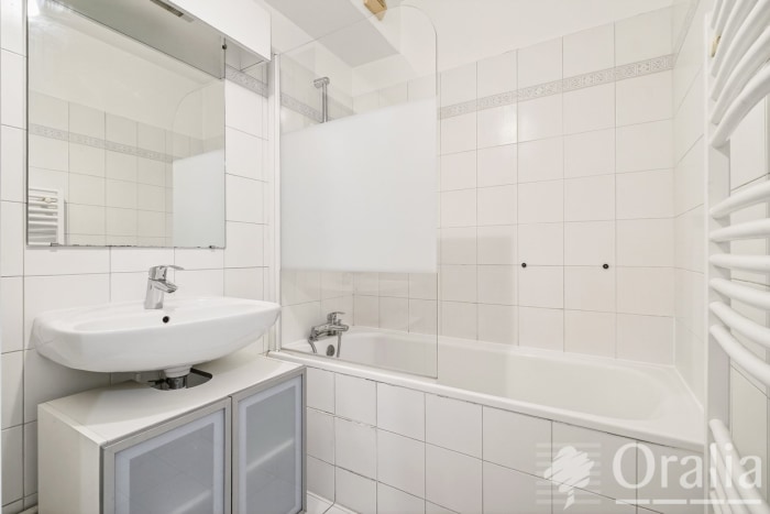 Image 8 sur 9 - Appartement  ·  Vente · Paris (75011) · 1 pièce · 30m²