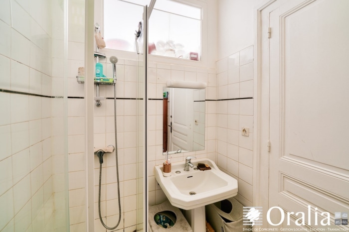 Image 8 sur 11 - Appartement  ·  Vente · Lyon (69006) · 2 pièces · 75m²