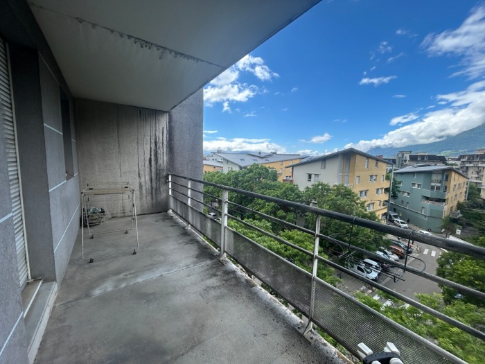 Image 7 sur 8 - Appartement  ·  Vente · Grenoble (38000) · 3 pièces · 66m²