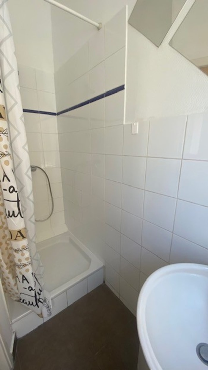 Image 9 sur 9 - Local  ·  Vente · Dijon (21000) · 37m²