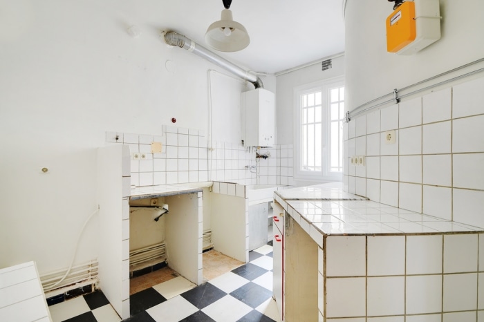 Image 10 sur 13 - Appartement  ·  Vente · Paris (75009) · 4 pièces · 76m²