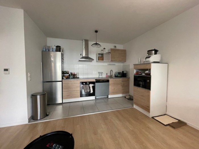 Image 4 sur 8 - Appartement  ·  Vente · Bordeaux (33300) · 3 pièces · 71m²