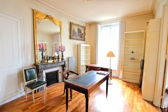 Image 3 sur 12 - Appartement  ·  Vente · Bordeaux (33000) · 3 pièces · 80m²