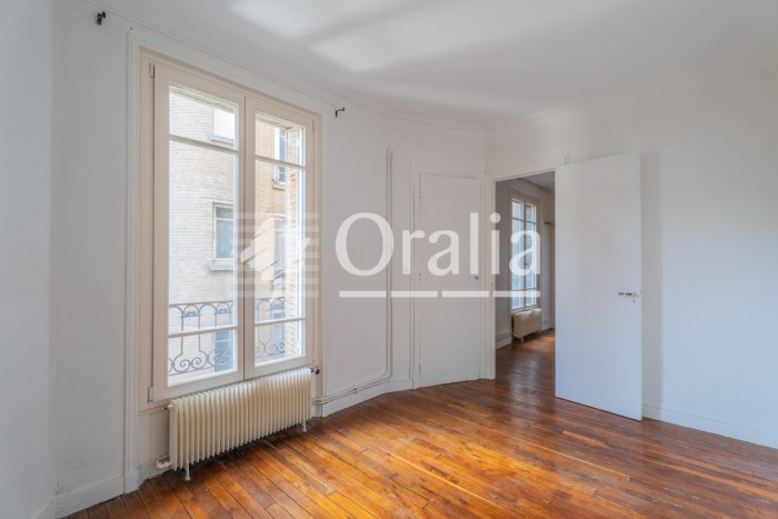 Image 1 sur 13 - Appartement  ·  Vente · Paris (75015)