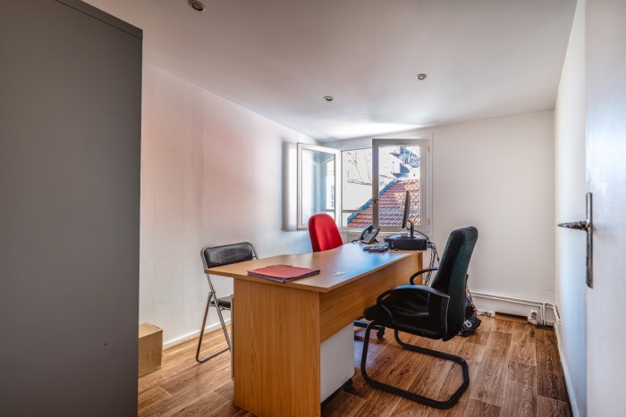 Image 10 sur 11 - Local  ·  Vente · Boulogne Billancourt (92100) · 90m²