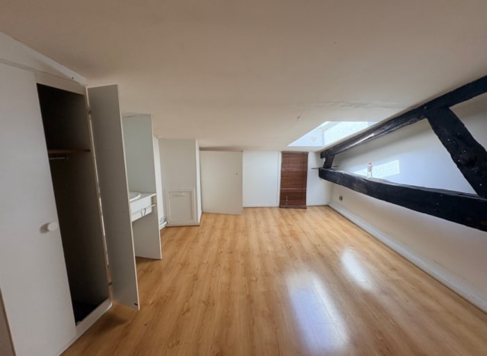 Image 7 sur 11 - Appartement  ·  Vente · Bordeaux (33000) · 4 pièces · 105m²