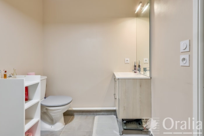 Image 12 sur 15 - Appartement  ·  Vente · St Apollinaire (21850) · 3 pièces · 56m²