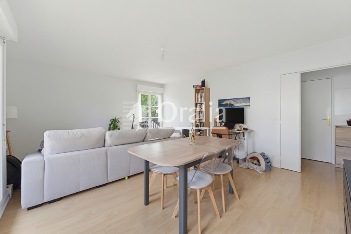 Image 9 sur 13 - Appartement  ·  Vente · Bordeaux (33300) · 2 pièces · 57m²