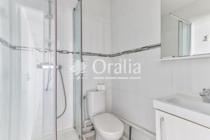 Image 9 sur 9 - Appartement  ·  Vente · Paris (75004) · 1 pièce · 18m²