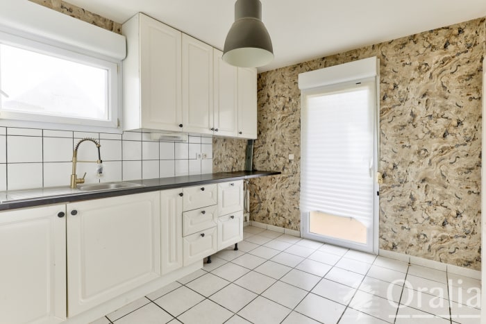 Image 6 sur 13 - Maison/villa  ·  Vente · Daix (21121) · 5 pièces · 110m²