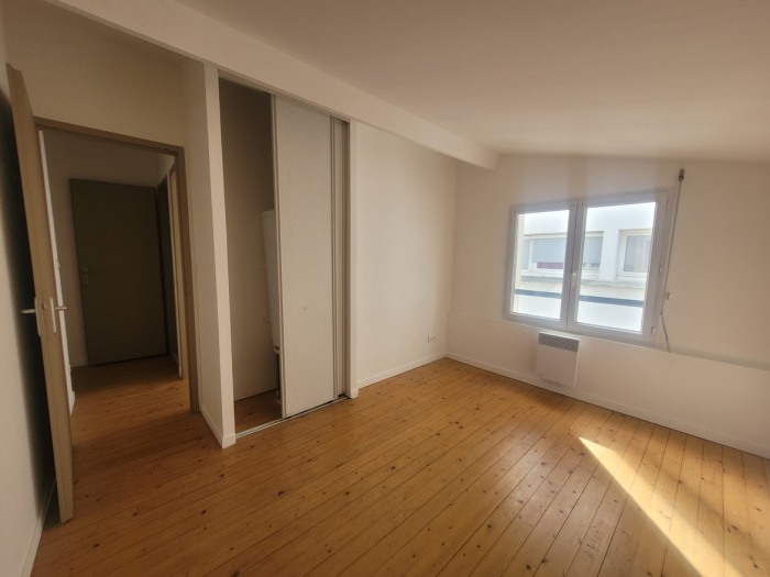 Image 3 sur 7 - Appartement  ·  Vente · Bordeaux (33000) · 42m²